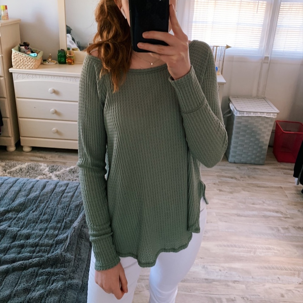 Green Sweater ⚡️Size S